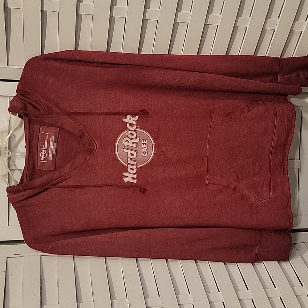 Hard Rock Cafe Bahrain Red Lightweight Hoodie‎ Size Large